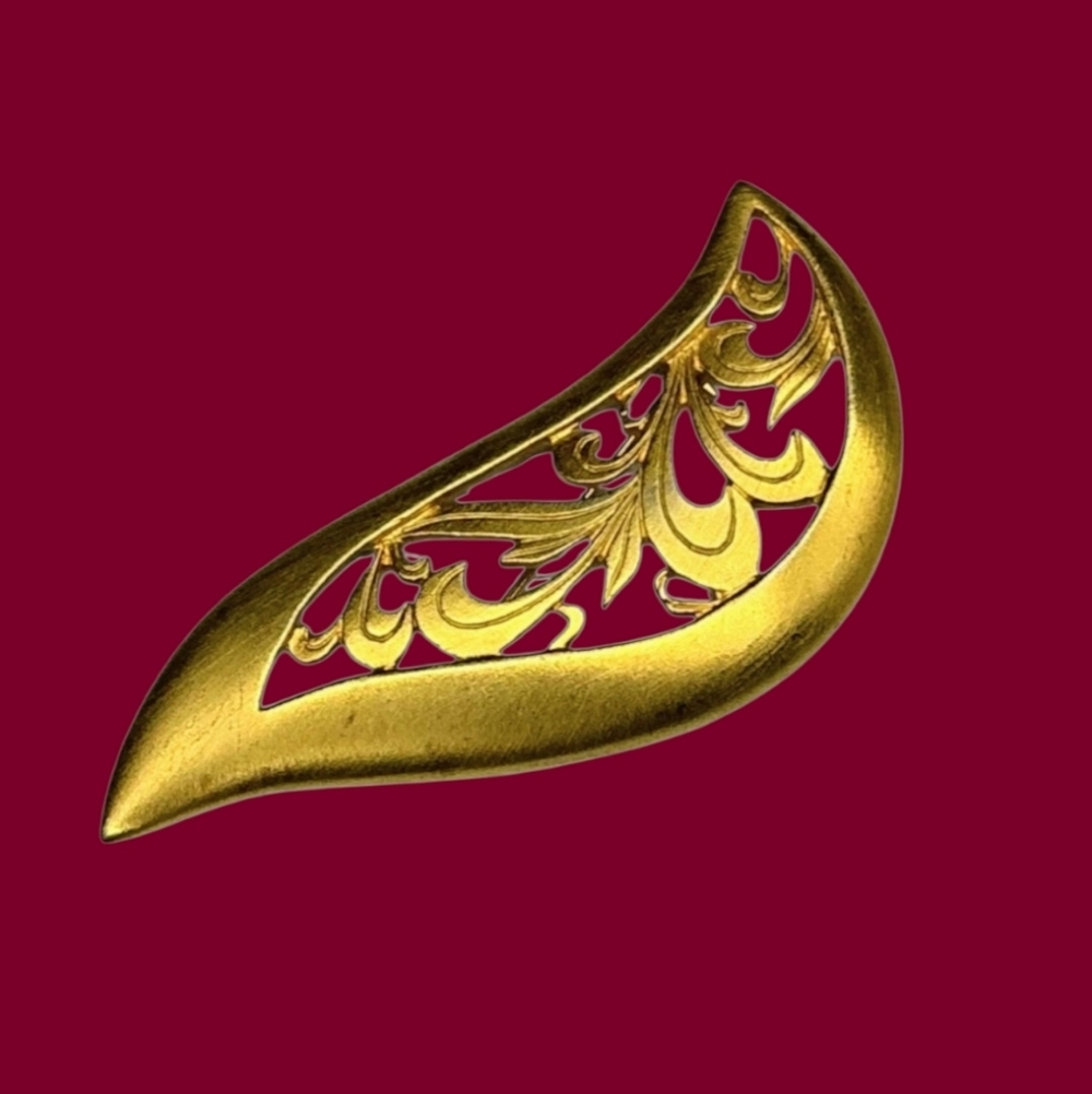 Venue USA Vintage Brushed Gold Leaf Brooch